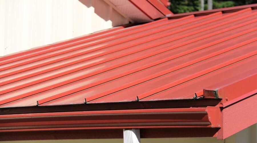 Roof Gutter Cleaning in Blue Earth, MN